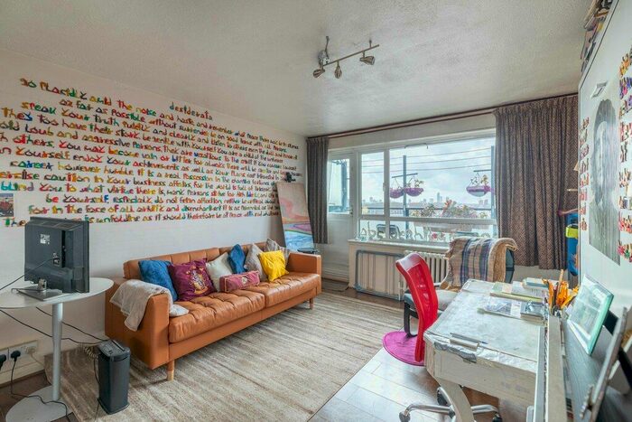 2 Bedroom Flat To Rent In Churchill Gardens, Pimlico, SW1V