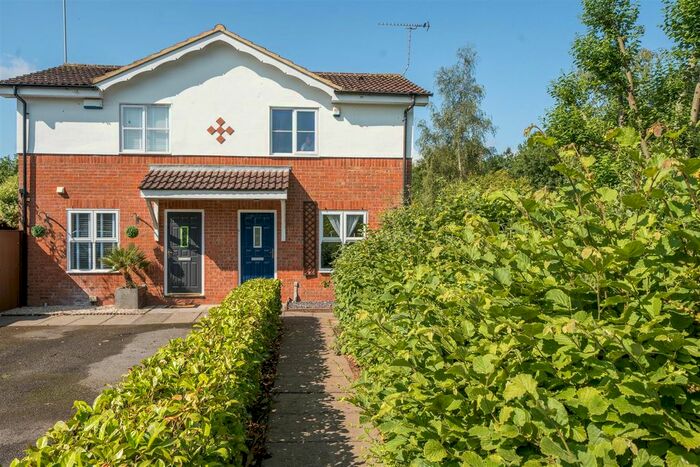 1 Bedroom Semi-Detached House To Rent In Longman Close, Watford, Hertfordshire, WD18