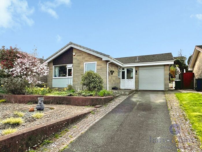 2 Bedroom Detached Bungalow For Sale In Woodbury Way, Axminster, EX13