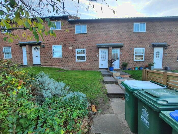 1 Bedroom Flat To Rent In Manorside Close, London SE2