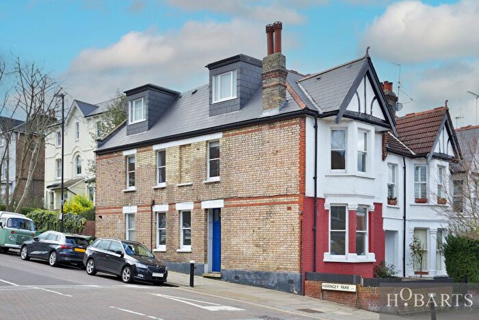 2 Bedroom Flat To Rent In Bourne Road, Crouch End, N8