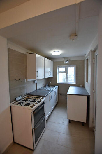 2 Bedroom Terraced House To Rent In Gladstone Street, Millfield, Peterborough, PE1