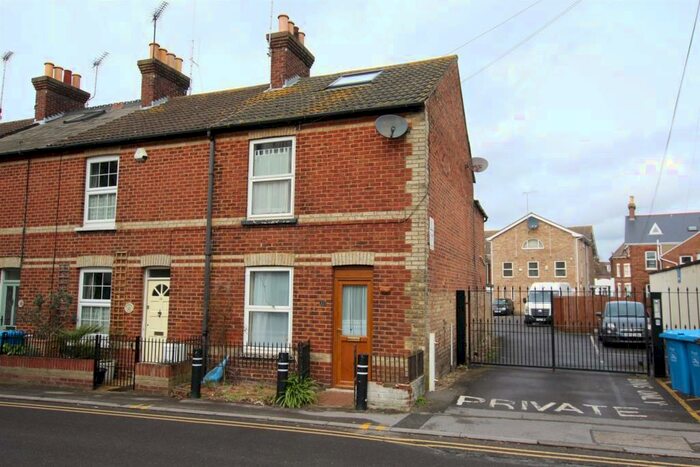 1 Bedroom End Of Terrace House To Rent In Seldown Lane, Poole, BH15