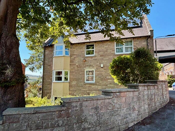1 Bedroom Apartment To Rent In Bank Gardens, Bank Road, Matlock, DE4