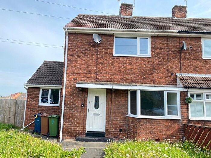 1 Bedroom Semi-Detached House To Rent In Dubmire Court, Fencehouses, DH4