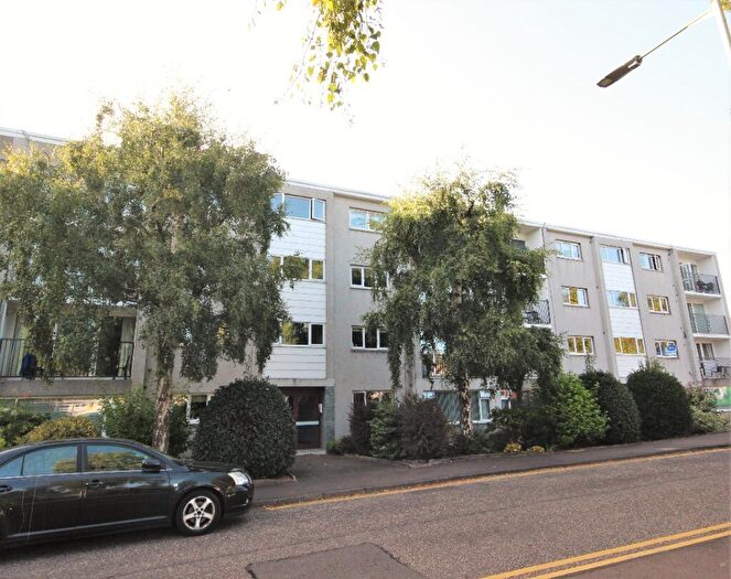 2 Bedroom Apartment To Rent In Hay Street, Perth, Perthshire, PH1