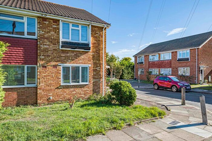 2 Bedroom Maisonette For Sale In Colyer Close, New Eltham, SE9