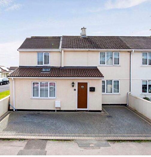 4 Bedroom Semi Detached House For Sale In Blackdown Road, Taunton, TA2