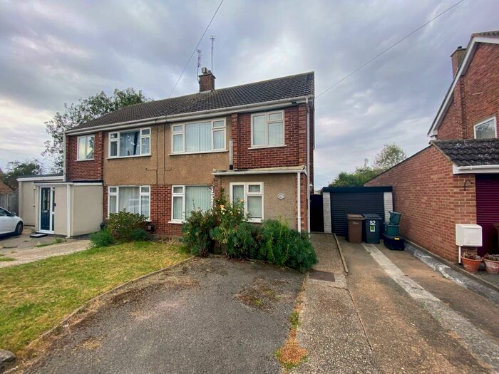 3 Bedroom House To Rent In Totnes Walk, Chelmsford, CM1