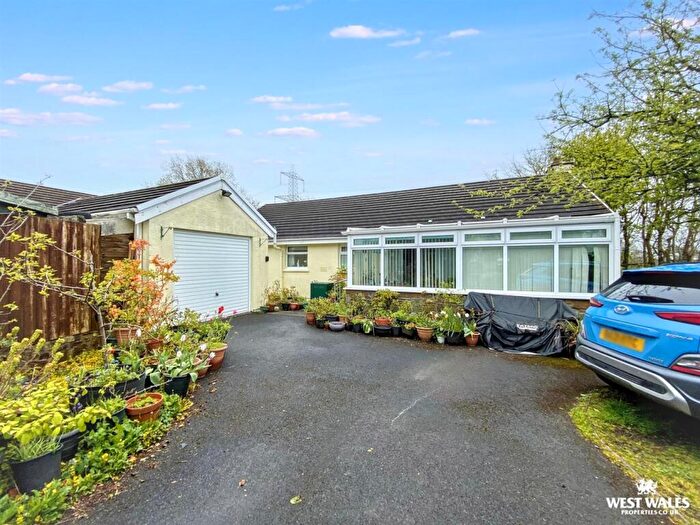 4 Bedroom Detached Bungalow For Sale In Jeffreyston, SA68