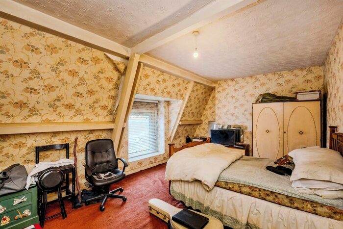 4 Bedroom Terraced House For Sale In Woodlands Terrace, Swansea, SA1