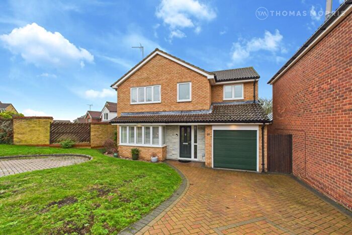 4 Bedroom Detached House For Sale In Mallow Walk, Royston, Hertfordshire, SG8