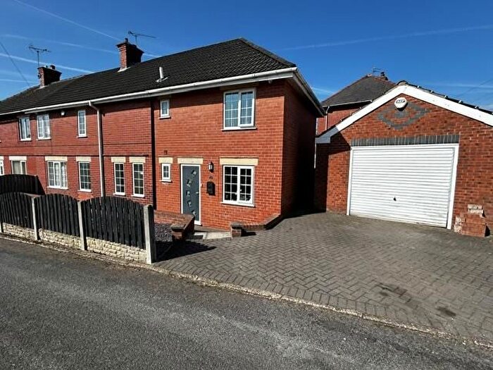 4 Bedroom Semi-Detached House For Sale In Prior Road, Conisbrough, Doncaster, DN12