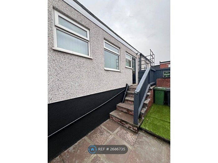 3 Bedroom Maisonette To Rent In Stafford Road, Wednesbury, WS10