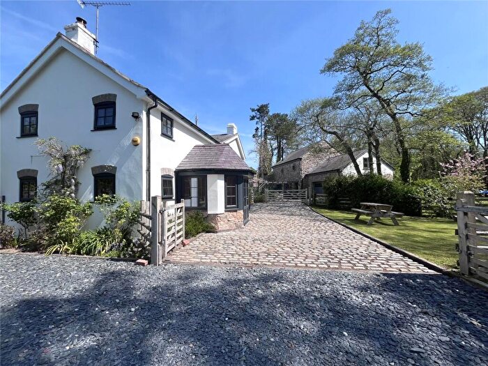 4 Bedroom Detached House For Sale In Mold Road, Bodfari, Denbigh, Denbighshire, LL16