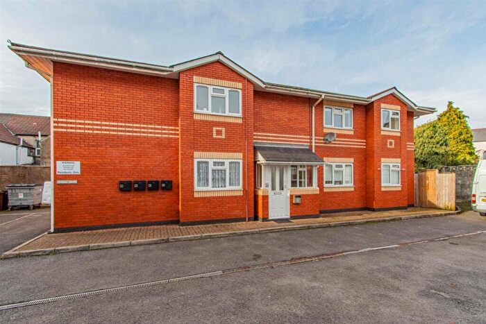 2 Bedroom Flat To Rent In Albany Court, Bangor Street, Roath, CF24