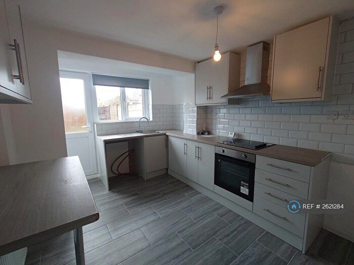 3 Bedroom Semi-Detached House To Rent In Castle Road, Castle Gresley, Swadlincote, DE11
