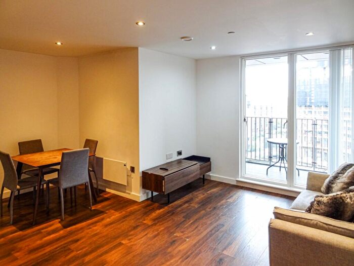 2 Bedroom Flat To Rent In One Regent, Regent Road, Salford, M3