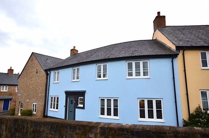 3 Bedroom Terraced House For Sale In Drovers Lane, Chagford, Devon, TQ13
