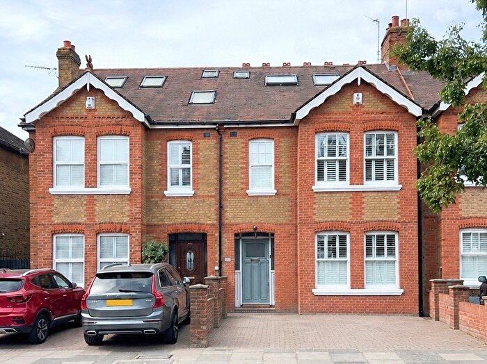 4 Bedroom Terraced House For Sale In Windmill Road, London, W5