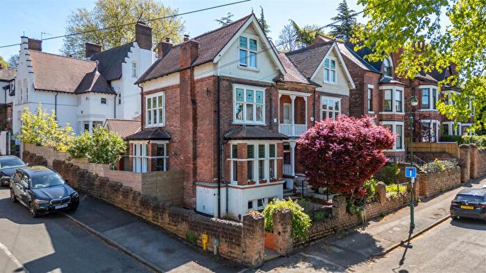 4 Bedroom Semi Detached House For Sale In Thorncliffe Road, Mapperley Park Conservation Area, NG3