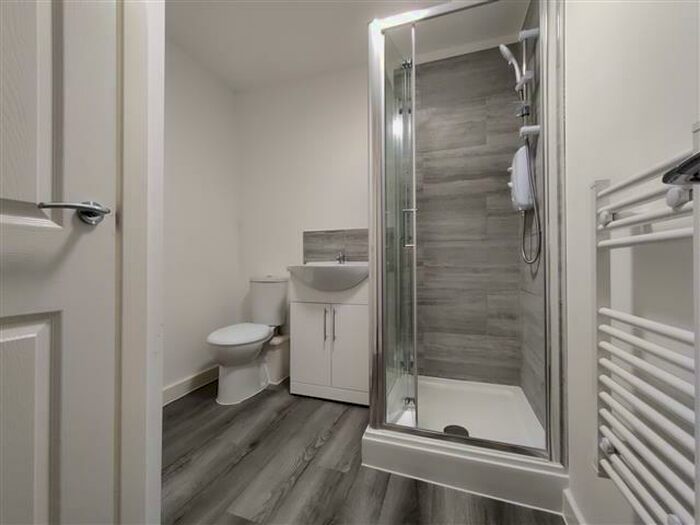 2 Bedroom Apartment To Rent In Moor Street, Brierley Hill, DY5