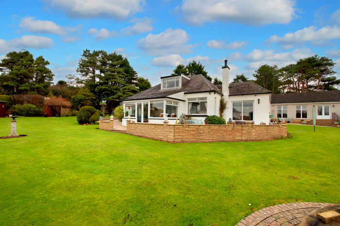 3 Bedroom Detached Bungalow For Sale In Rockcliffe, Dalbeattie, DG5
