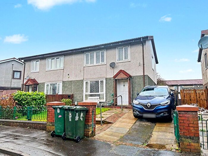 3 Bedroom Semi-Detached House For Sale In Kingsway, Rochdale, Greater Manchester, OL16