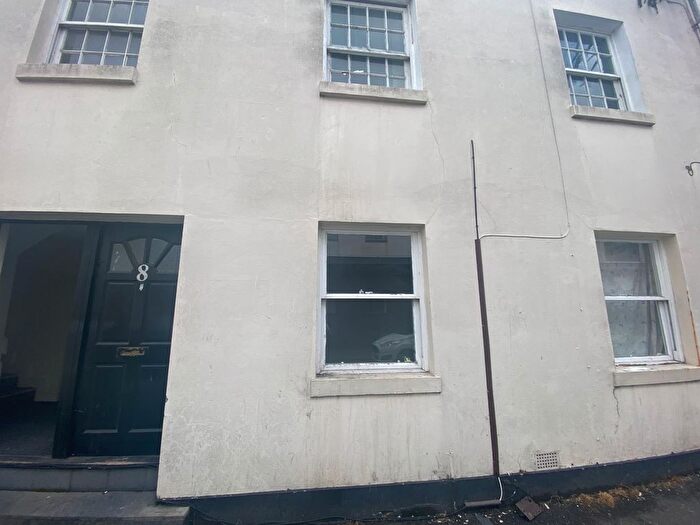 3 Bedroom Maisonette To Rent In Carlton Place, Southampton, Hampshire, SO15