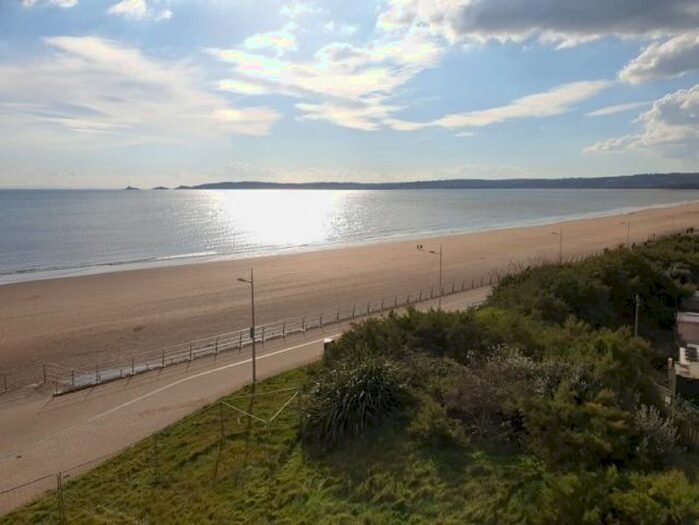 1 Bedroom Flat To Rent In Trawler Road, Maritime Quarter, Swansea, SA1