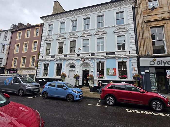 2 Bedroom Flat To Rent In George Street, Perth, PH1