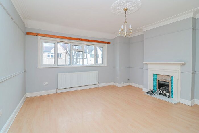 4 Bedroom Terraced House To Rent In Gassiot Road, London, SW17