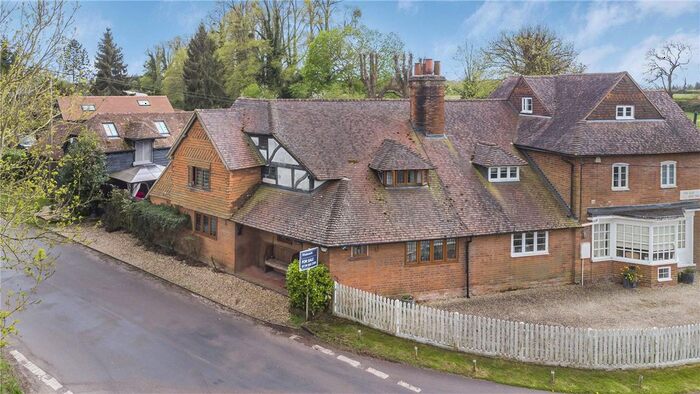 3 Bedroom Semi-Detached House For Sale In Collins End, Goring Heath, Reading, RG8