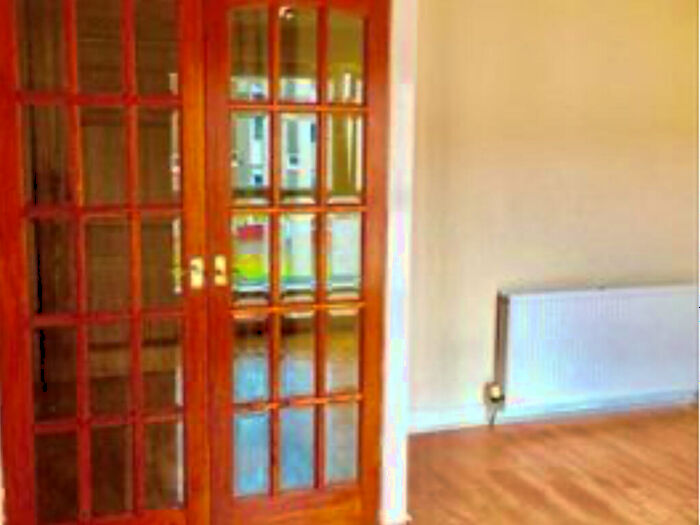 2 Bedroom Flat To Rent In Hazel Road, Cumbernauld, Glasgow, G67