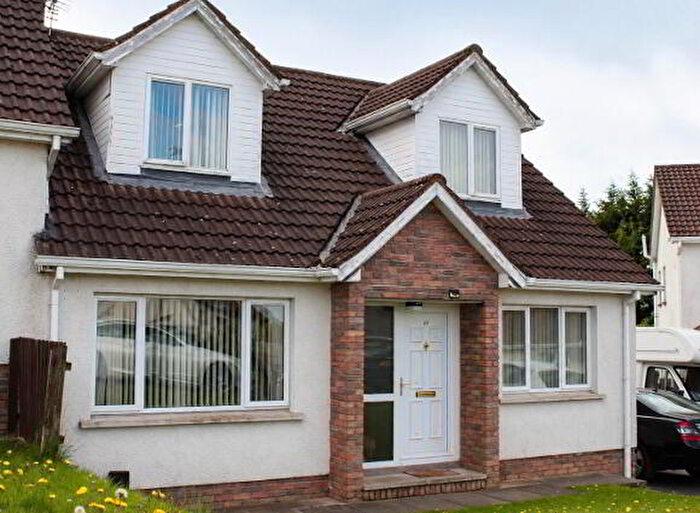 3 Bedroom Semi-detached Chalet Bungalows For Sale In Tullymore Downs, Armagh, BT60