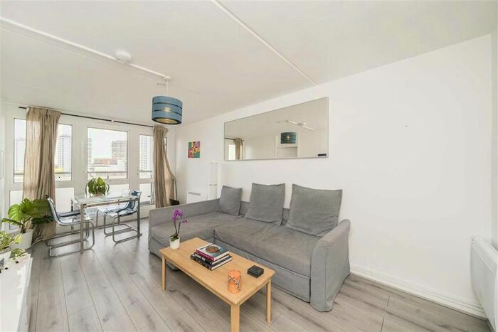 2 Bedroom Flat To Rent In Bourne Terrace, London, W2