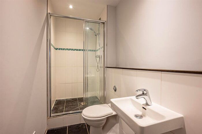 2 Bedroom Flat For Sale In Merchant Exchange, Bridge Street, York Centre, YO1