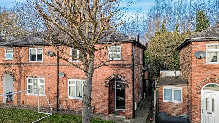 1 Bedroom Flat For Sale In Secker Avenue, Latchford, Warrington, WA4