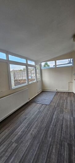 Studio To Rent In Windsor Road, Enfield, EN3