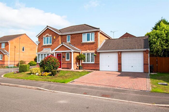 4 Bedroom Detached House For Sale In Priory Way, Ripley, DE5