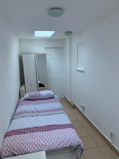 Studio To Rent In Haselbury Road, Edmonton, N9