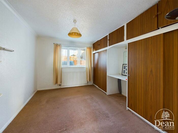 2 Bedroom Detached Bungalow For Sale In Woodside Street, Cinderford, GL14