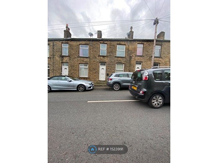 3 Bedroom Terraced House To Rent In Leymoor Rd, Golcar, Huddersfield, HD7