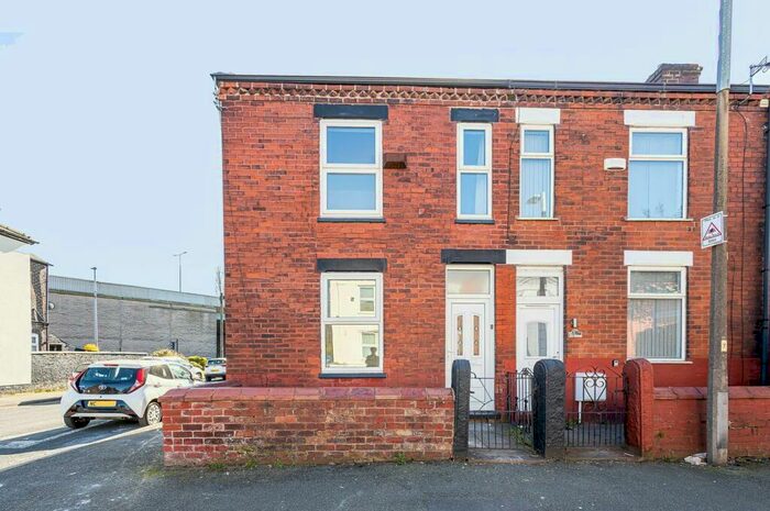 2 Bedroom End Of Terrace House To Rent In Catherine Street, Eccles, Manchester, M30
