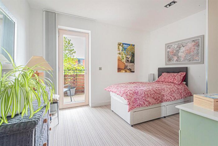 2 Bedroom Retirement Property For Sale In Wadswick Green, SN13
