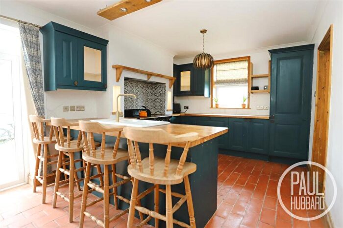 4 Bedroom End Of Terrace House For Sale In Florence Road, Pakefield, NR33