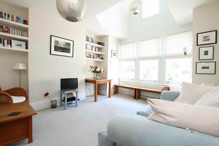 1 Bedroom Flat To Rent In Alexandra Park Road, London, N22