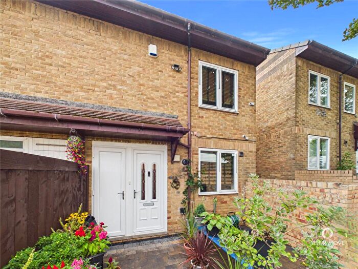 4 Bedroom End Of Terrace House For Sale In Kirkdale Green, Newcastle Upon Tyne, Tyne And Wear, NE4