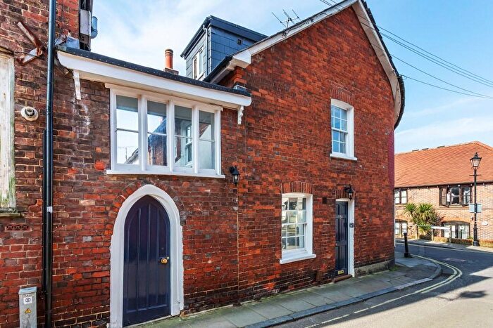 3 Bedroom House For Sale In North Street, Dorking, RH4