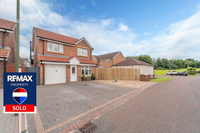 4 Bedroom Detached House For Sale In Hunter Grove, Bathgate, EH48